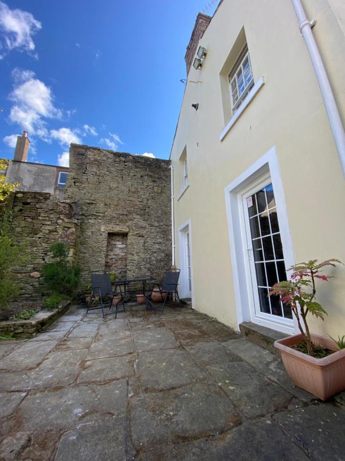 Robinsons Cottage, And Quiet *
