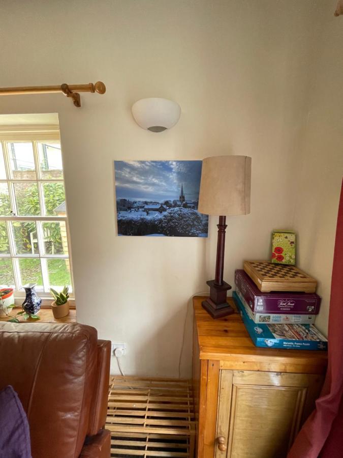 Robinsons Cottage, And Quiet